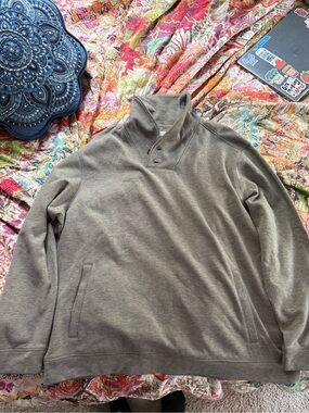 Tommy Bahama Heathered Taupe Crewneck with Orange Trim